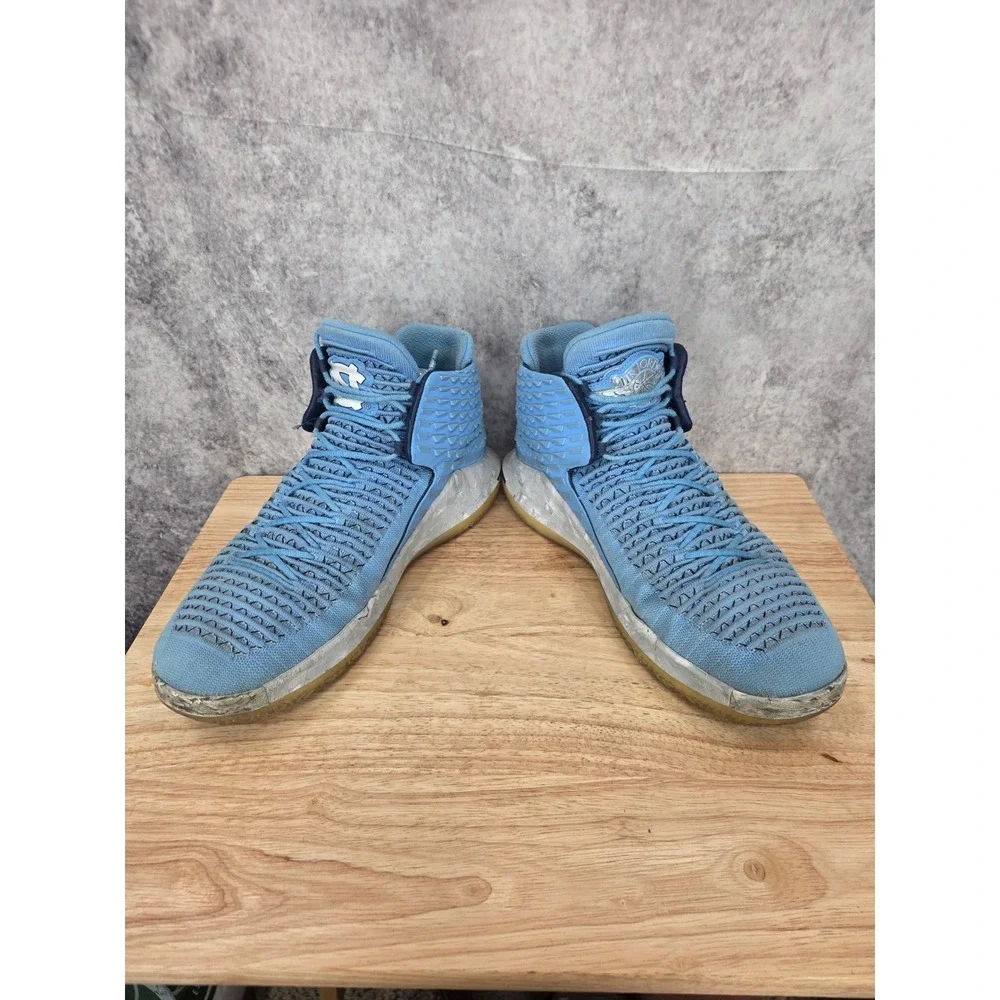 Air Jordan 32 UNC Tar Heels Basketball Shoes Mens 10 Blue Sneakers AA1253-406